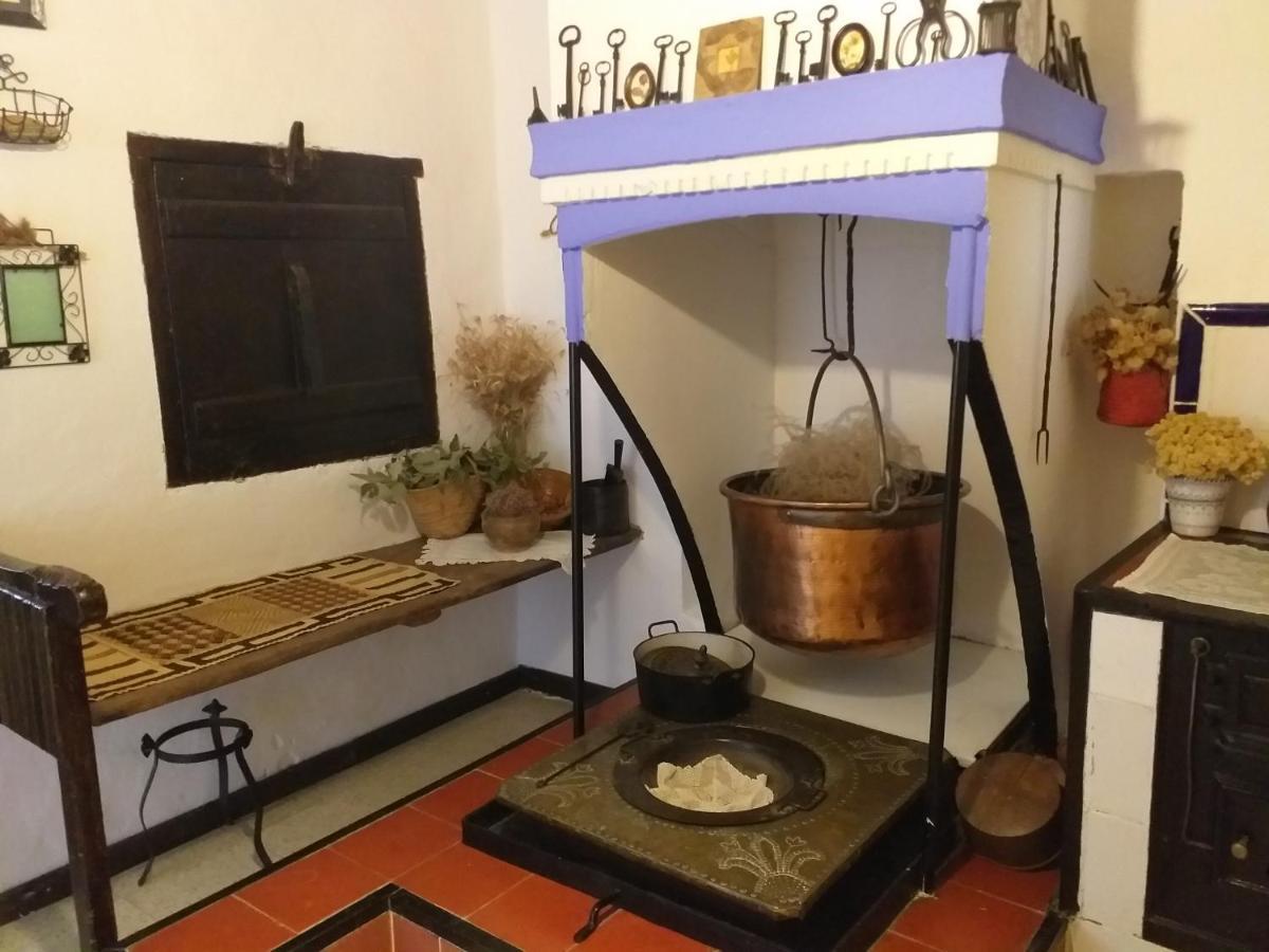 Casa Rural Boletas Loporzano ภายนอก รูปภาพ